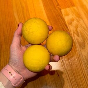 Women’s High School Lacrosse Balls